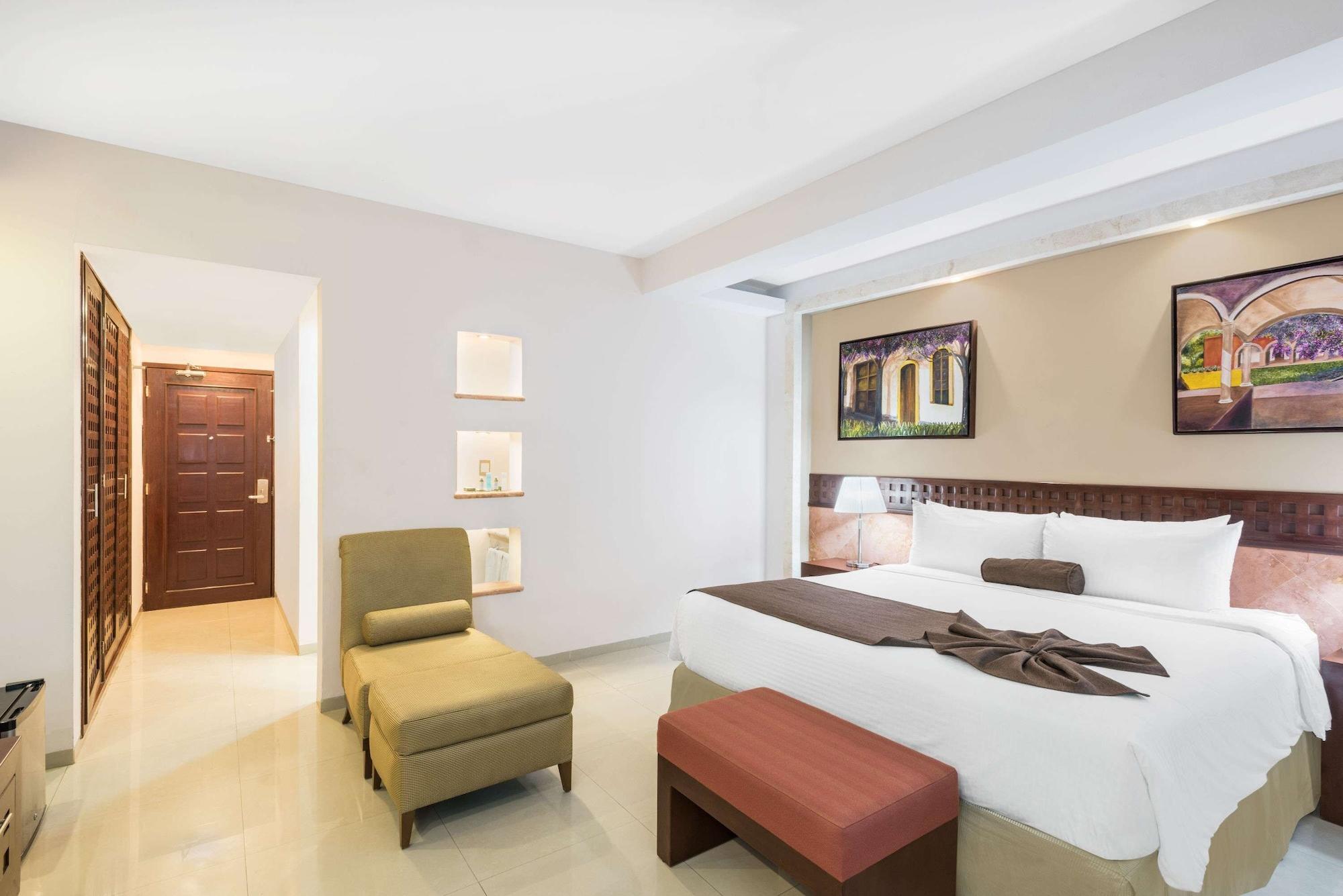 Wyndham Merida Mérida Exterior foto