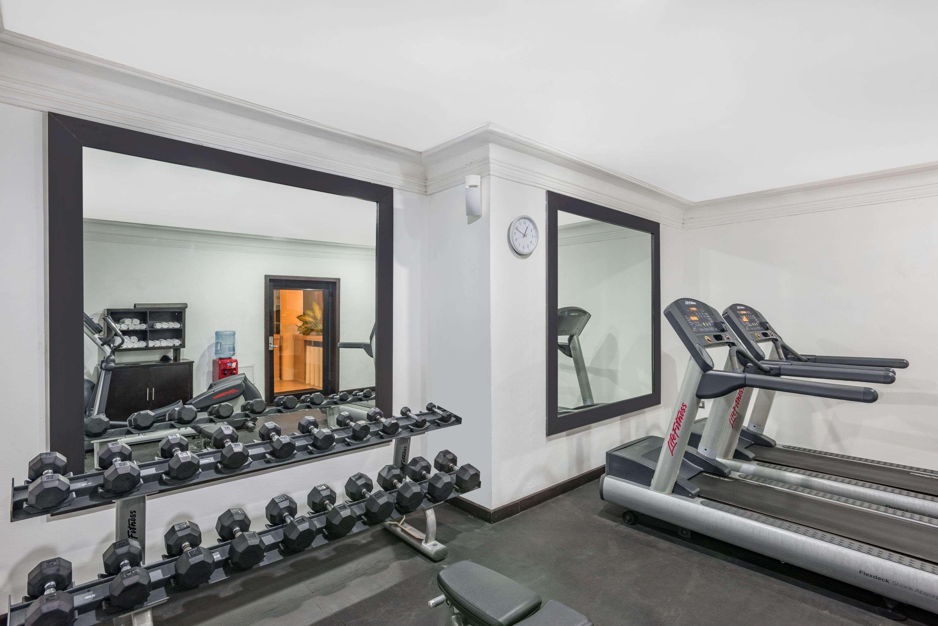 Wyndham Merida Mérida Exterior foto